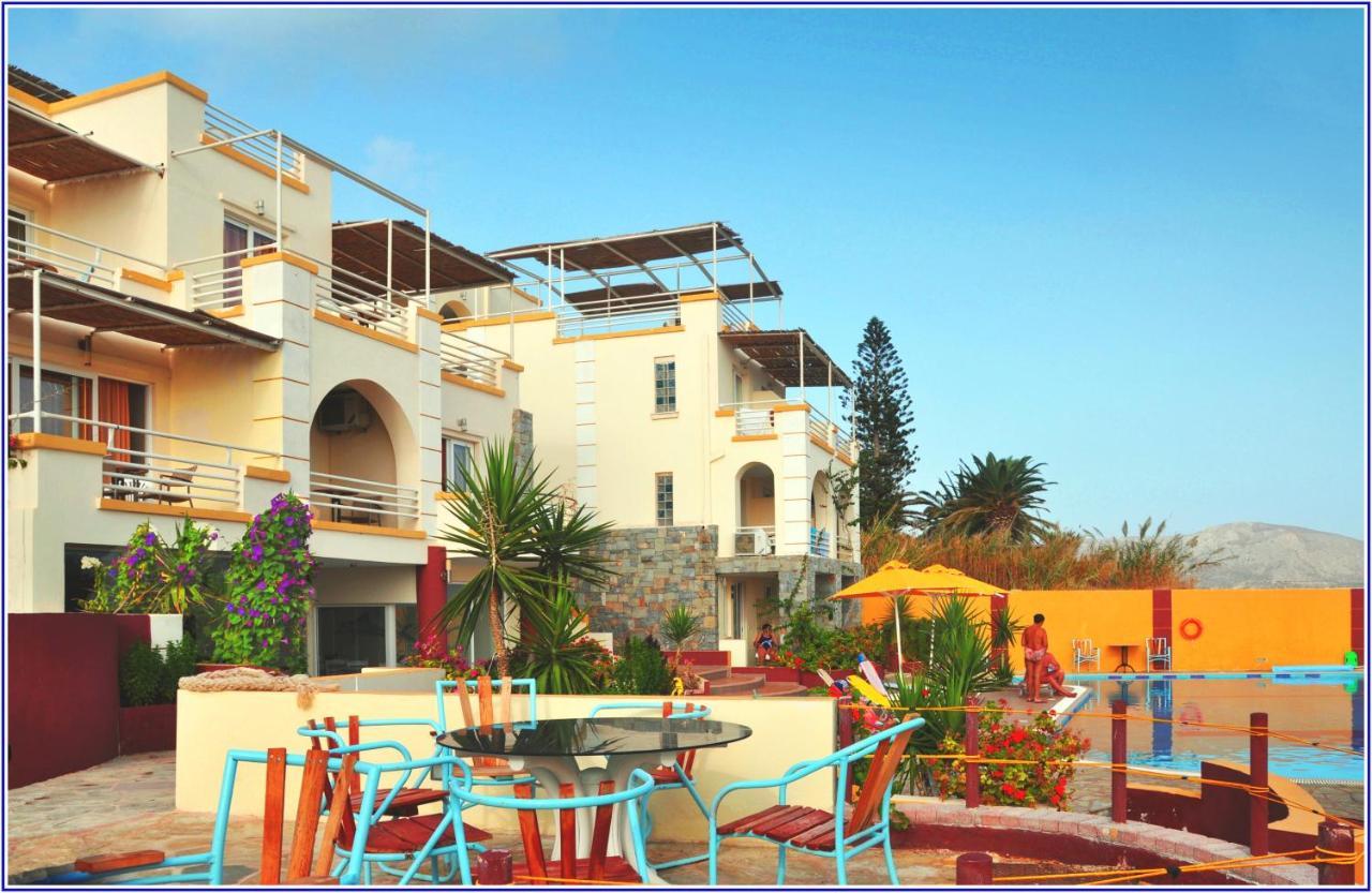 Ionio Star Hotel Koutsourás エクステリア 写真